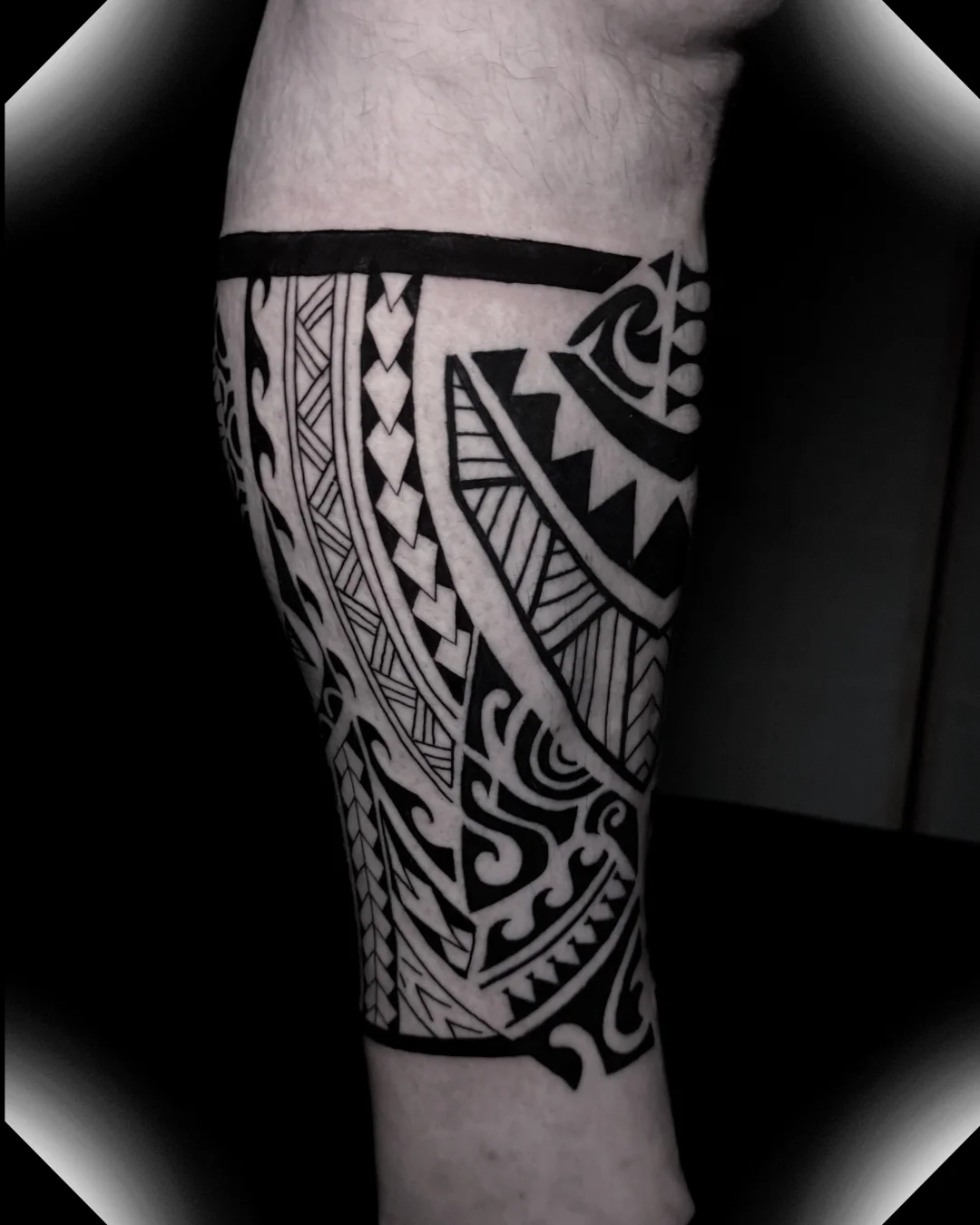 2m — Realistik Tattoo Bern — Berkunst Tattoo Utzenstorf