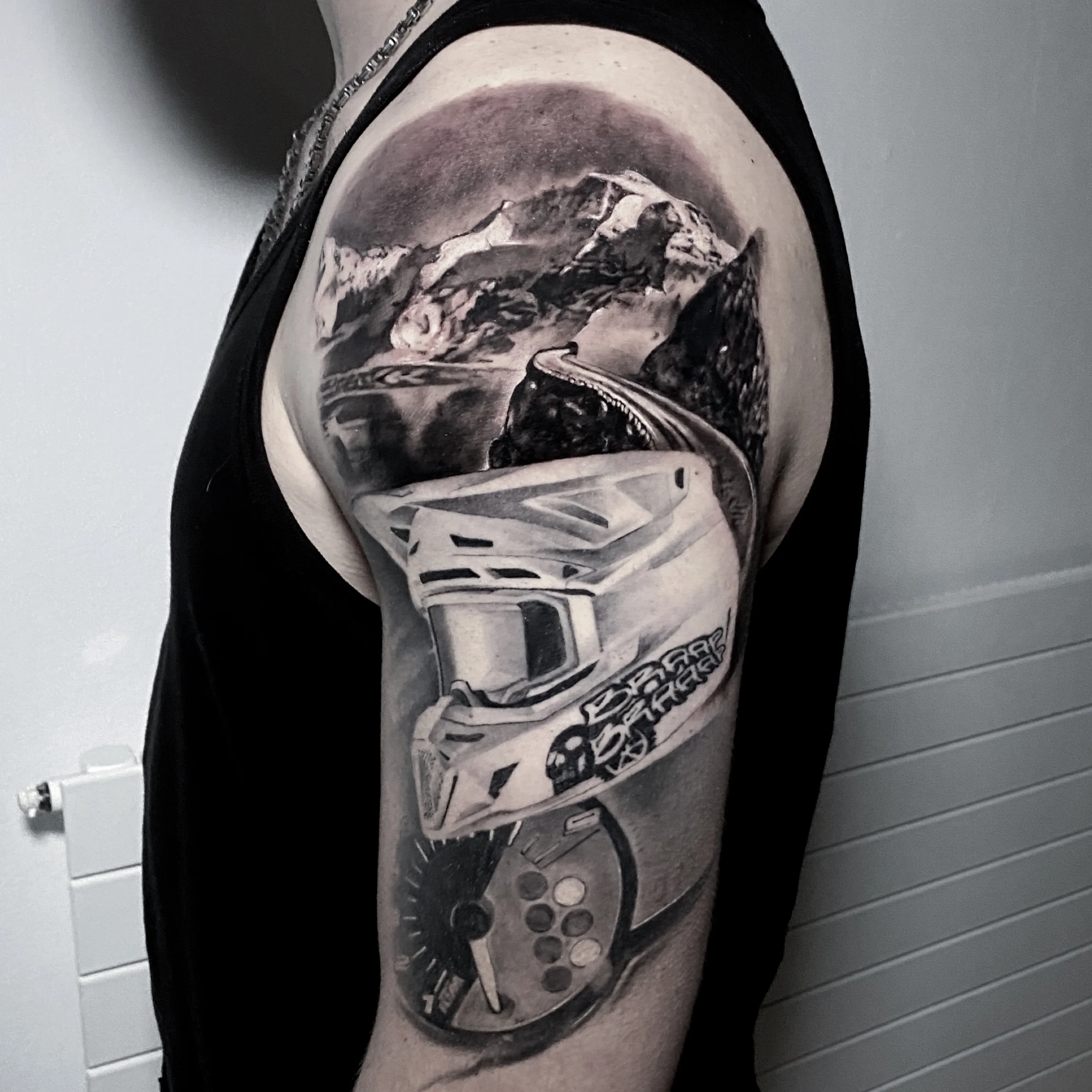 motorcross — Realistik Tattoo Bern — Berkunst Tattoo Utzenstorf