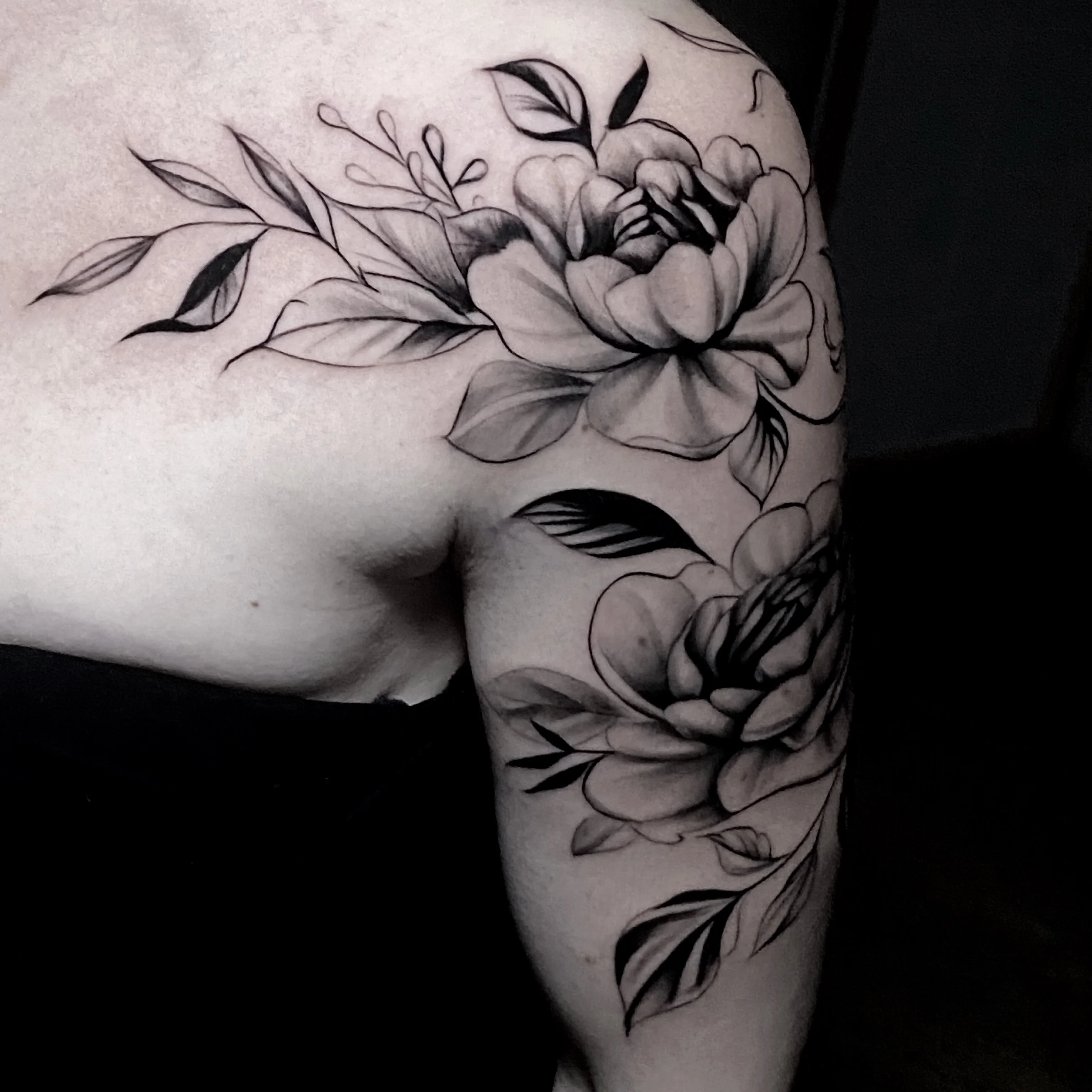 flori — Floral Tattoo Bern — Berkunst Tattoo Utzenstorf