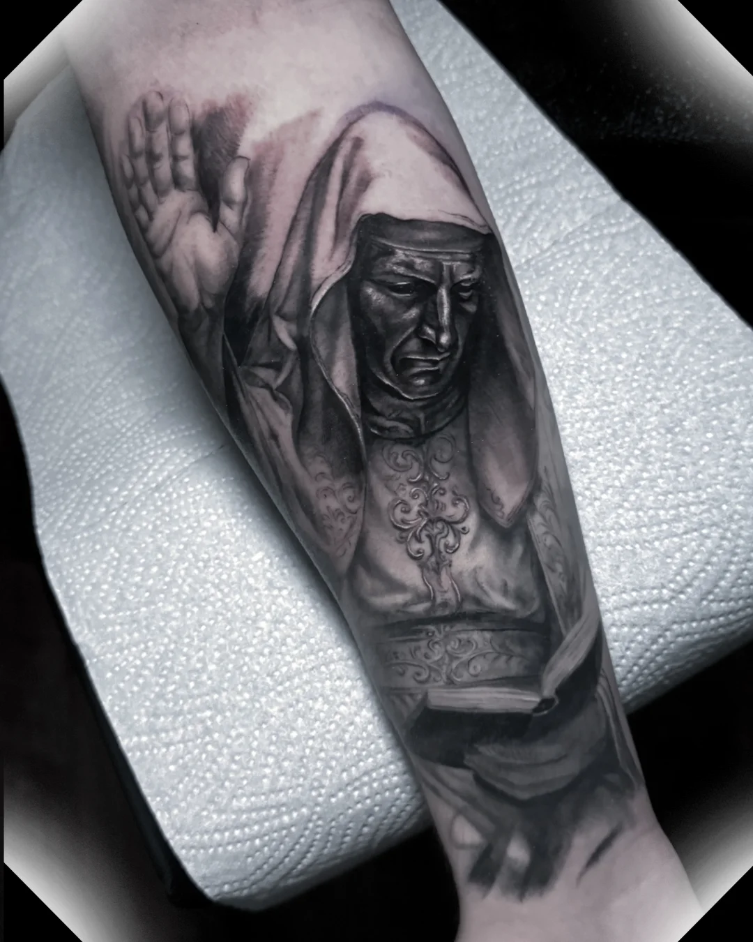 papa — Realistik Tattoo Bern — Berkunst Tattoo Utzenstorf
