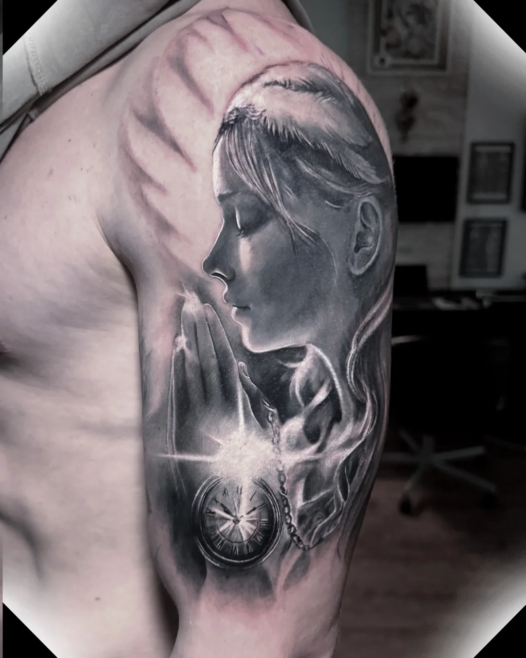 angel — Realistik Tattoo Bern — Berkunst Tattoo Utzenstorf